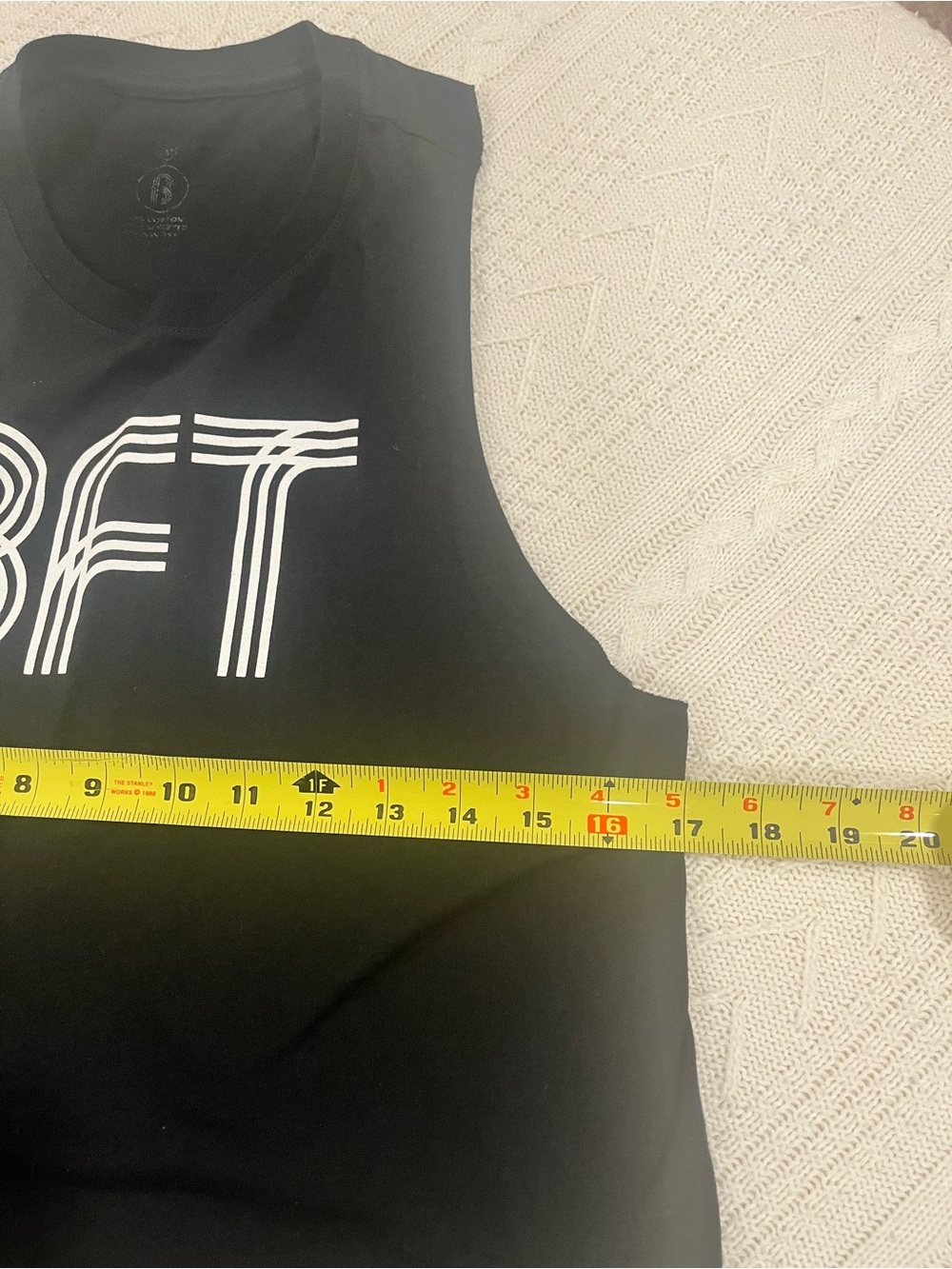 BFT Body Fit Training Cropped Muscle Tank Top Black Size Medium - Picture 4 of 5